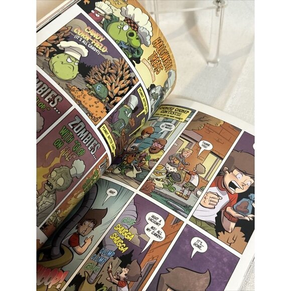 Plants vs.‎ Zombies Volume 8: Lawn of Doom Book - Picture 6 of 12